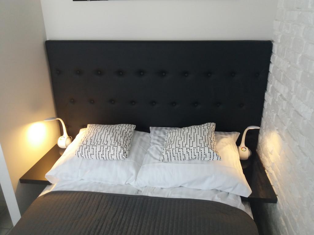 Apartament Zeus Zielona Góra Esterno foto